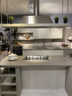 Sconto del 60% su cucina ad isola in legno. Affrettati! Acquista ora sull'eCommerce.