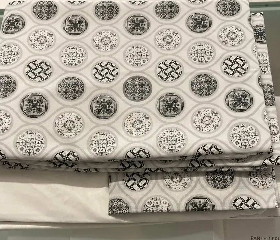 Scopri i Copripiumini Flou Pantelleria a prezzi scontati!