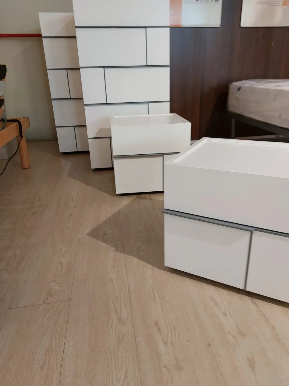 Scopri il comodino Contenitori Tomasella a prezzi vantaggiosi!