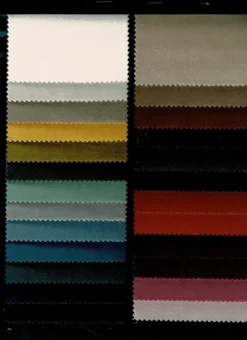 Scopri il Letto Bordò di Mottes selection, scontato del 40%! Un arredamento di lusso.