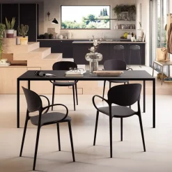 Scopri il prezzo del tavolo Iron Connubia