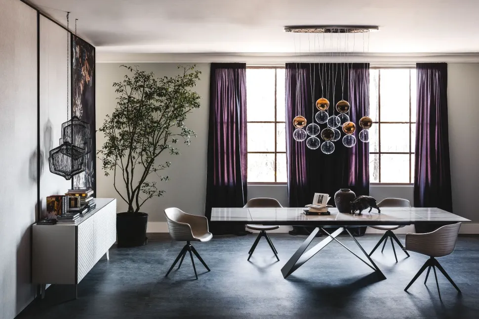 Scopri il prezzo del tavolo Premier Keramik Drive di Cattelan Italia!