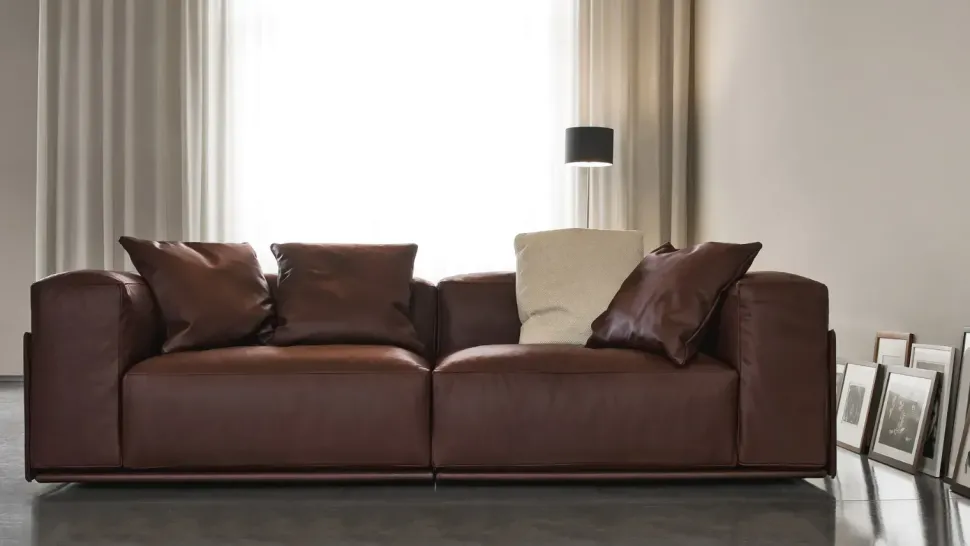 Scopri il prezzo riservato del Divano Roland Doimo Salotti!