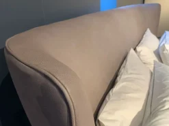 Scopri il prezzo riservato di questo letto Gentleman di Poliform