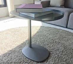 Scopri il tavolino Victoria di Flou a prezzo scontato!