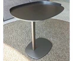 Scopri il tavolino Victoria di Flou a prezzo scontato!