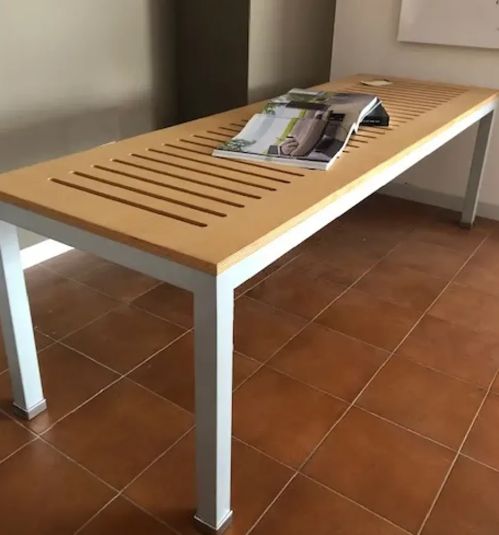 Scopri il Tavolo Consolle Modello Lugano Halifax a prezzo Outlet!