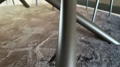 Scopri il Tavolo sagomato Random Ozzio con uno sconto del 30%! Design moderno ed elegante, perfetto per la tua casa.