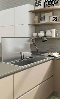 Scopri la cucina ad isola Seta 2 Essebi con un ribasso vantaggioso!