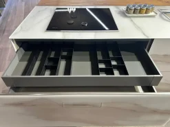 Scopri la cucina Cucina 36e8 di Lago in OFFERTA OUTLET