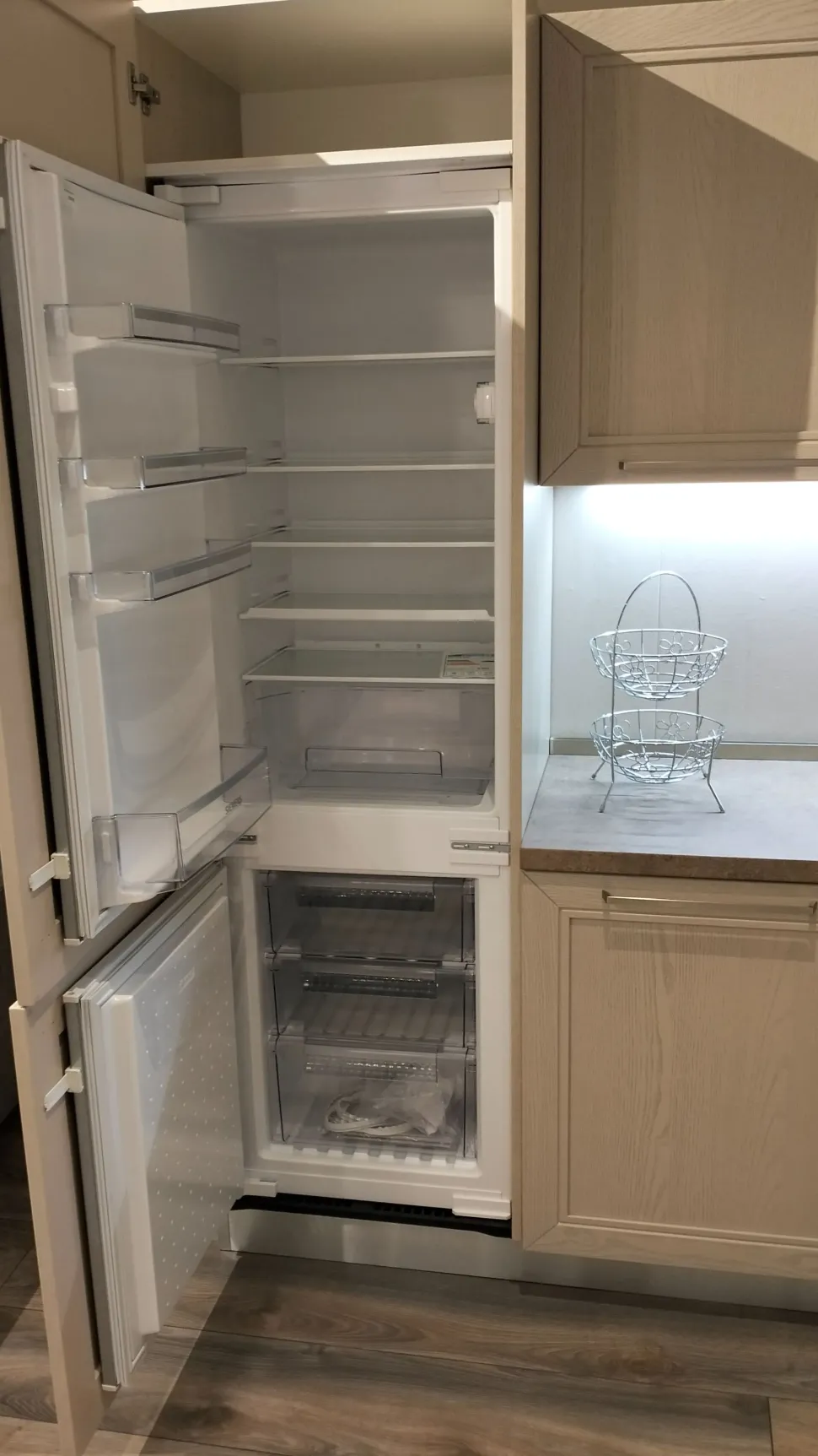 Scopri la Cucina Itaca moderna tortora ad angolo Arredo3 scontata del 50%!