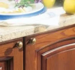 Scopri la cucina Nicole di Artigianale in OFFERTA OUTLET