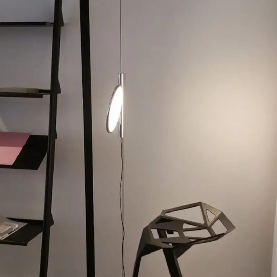 Scopri la lampada a sospensione Ok Flos al prezzo scontato! Un must-have per arredare con stile.