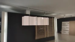 Scopri la Lampada a Sospensione Fold di Pallucco in Bianco con forte sconto!