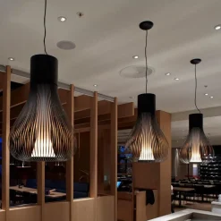 Scopri la Lampada a Sospensione Chasen di Flos a prezzo scontato. Non perdere l'occasione!