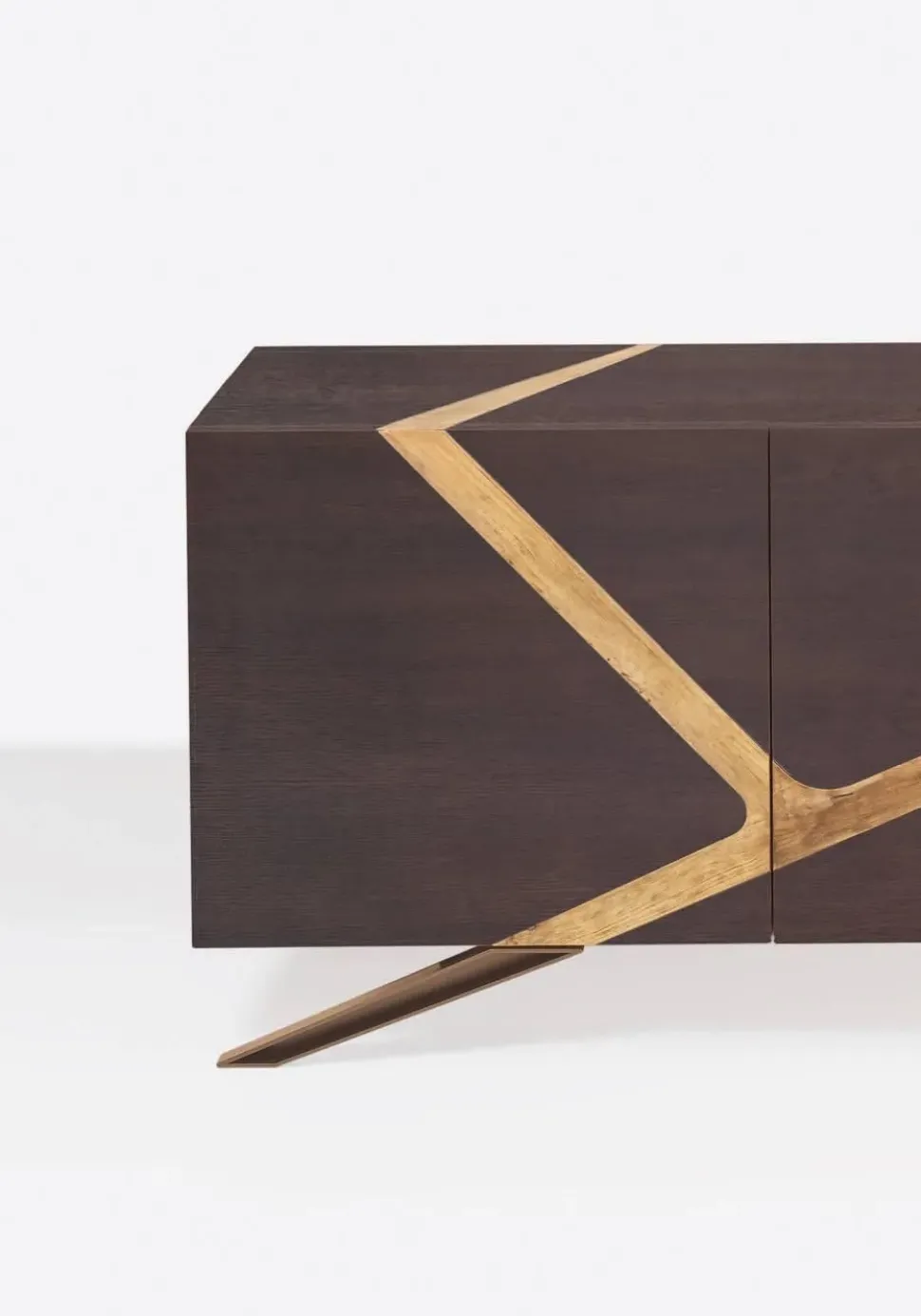 Scopri la Madia di Artigianale in legno Kappa a prezzo scontato! Un'occasione imperdibile per arredare con stile.