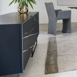 Scopri la Madia Doppler k di Bonaldo con design unico al prezzo scontato!