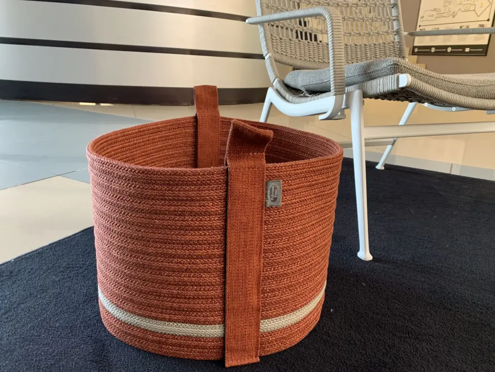 Scopri la Poltrona Frau di Oggettistica Sherazade con uno SCONTO IMPERDIBILE! Affrettati!