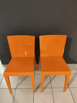 Scopri la sedia Alfa Molteni & C con un vantaggioso ribasso!