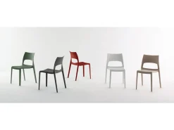 Scopri la sedia da cucina Idole Bonaldo con uno sconto del 30%!