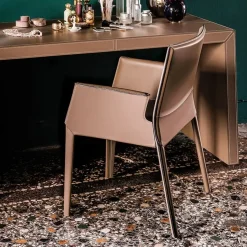 Scopri la sedia Margot di Cattelan Italia: richiedi ora il prezzo!