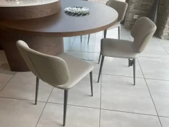 Scopri la Sedia Wrap Midj con sconto! Ottieni un arredamento di qualità a prezzi imbattibili.