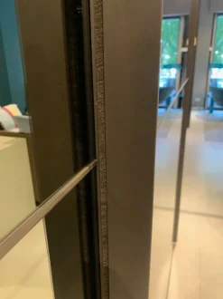 Scopri l'armadio Crystal Novamobili con ante scorrevoli a prezzi scontati!