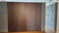 Scopri l'armadio Gliss Master Molteni & C: 4 ante in offerta outlet!