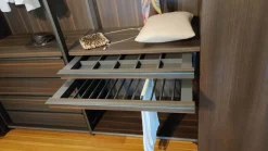 Scopri l'armadio Gliss Master Molteni & C: 4 ante in offerta outlet!