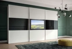 Scopri l'armadio moderno Giessegi con sconto imperdibile!