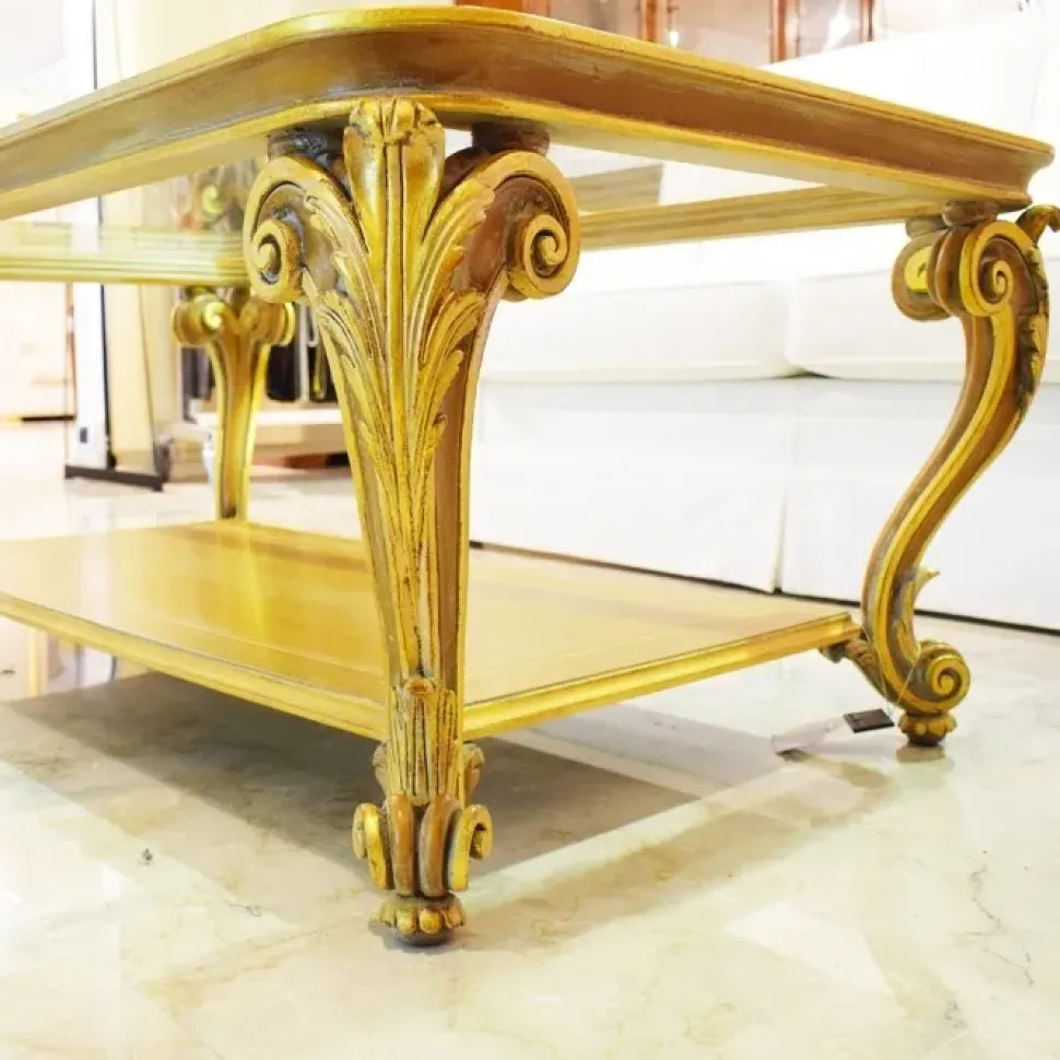 Scopri le nostre offerte su Art. 1138 di Artigianale. Prezzi imbattibili per il tavolino classico!