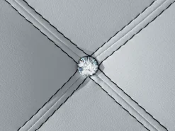 Scopri lo sconto del 33% sull'elegante letto Crystal di Artigianale.