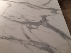 Scopri l'OFFERTA OUTLET -49% sul Tavolo Cross Easyline!