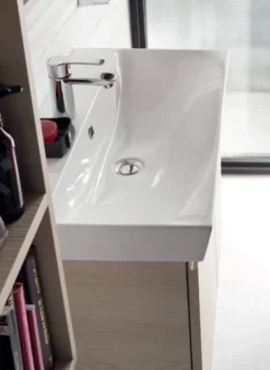 Scopri l'Offerta Outlet su Compab Bg23 per arredare il tuo bagno!