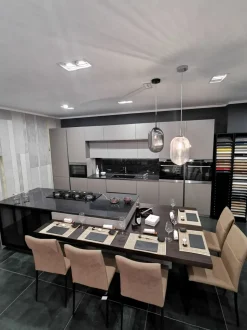 Scopri l'offerta sulla cucina moderna Yota Armony ad isola tortora!