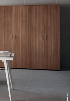 Scrivania direzionale in legno Ufficio completo  a marchio Flycom a prezzi outlet