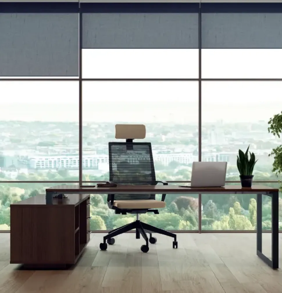 Scrivania direzionale in legno Ufficio completo stratos plus 2 a marchio Flycom con forte sconto