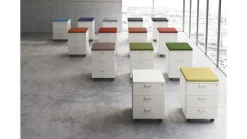 Scrivania direzionale Oxi in legno Las mobili a prezzo scontato