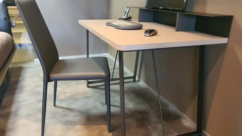 Scrivania in metallo Atlante Tomasella in offerta