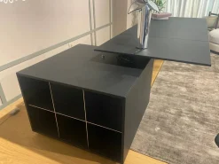 Scrivania operativa C.e.o. cube desk di Poltrona frau: richiedi il prezzo riservato