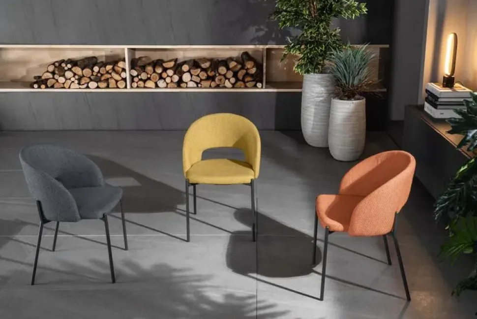 Sedia con braccioli Greta di Stones in Offerta Outlet