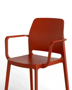 Sedia con braccioli Tipa  Point house a prezzo Outlet