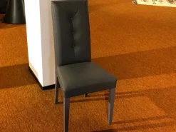 Sedia con schienale alto Vera Fgf a prezzo scontato