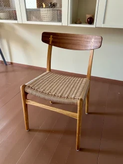 Sedia con schienale alto Ch23 di Carl hansen & son a prezzo scontato