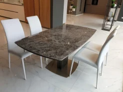 Sedia con schienale alto Charm di Tonin casa a prezzo Outlet