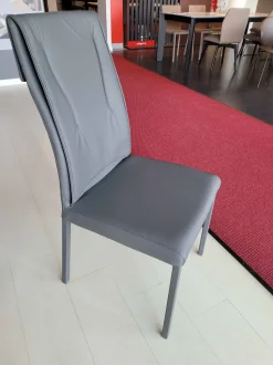 Sedia con schienale medio Luxy Ozzio a prezzo ribassato