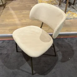 Sedia con schienale medio Futura  di Zamagna in Offerta Outlet