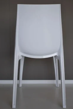 Sedia da cucina realizzata in plastica Valery di Scab
