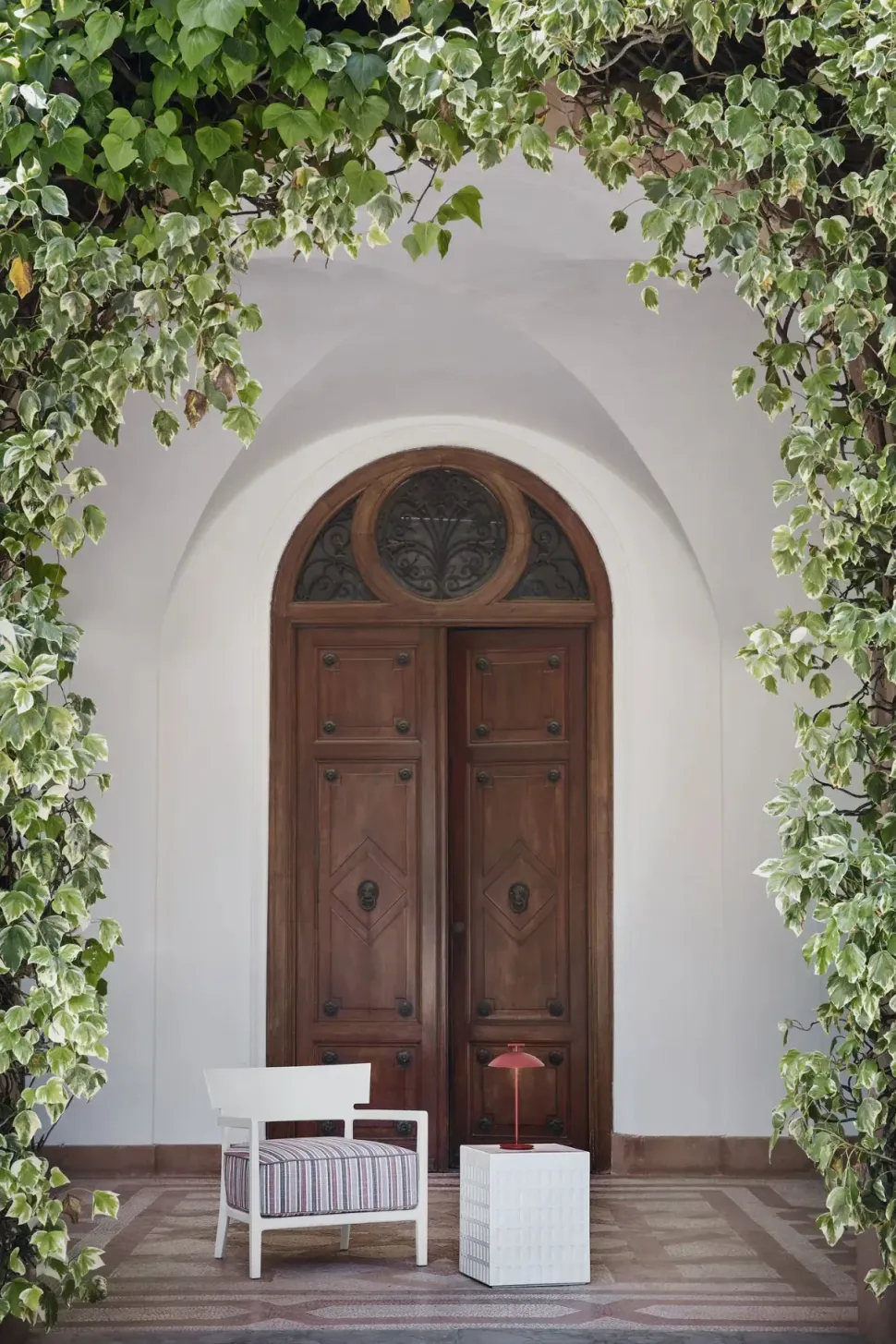 Sedia da giardino Cara Kartell a prezzo Outlet