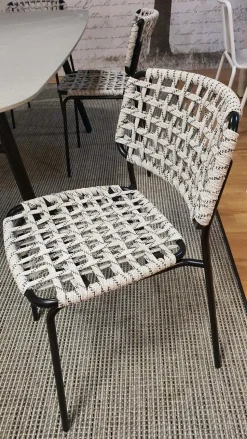 Sedia da giardino Yo! a marchio Connubia con forte sconto